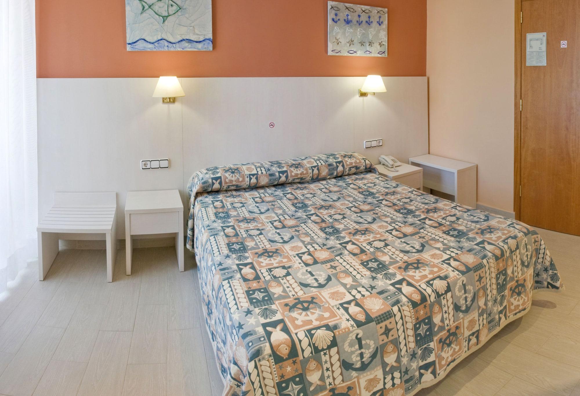GHT Balmes, Hotel-Aparthotel&SPLASH Calella Eksteriør billede