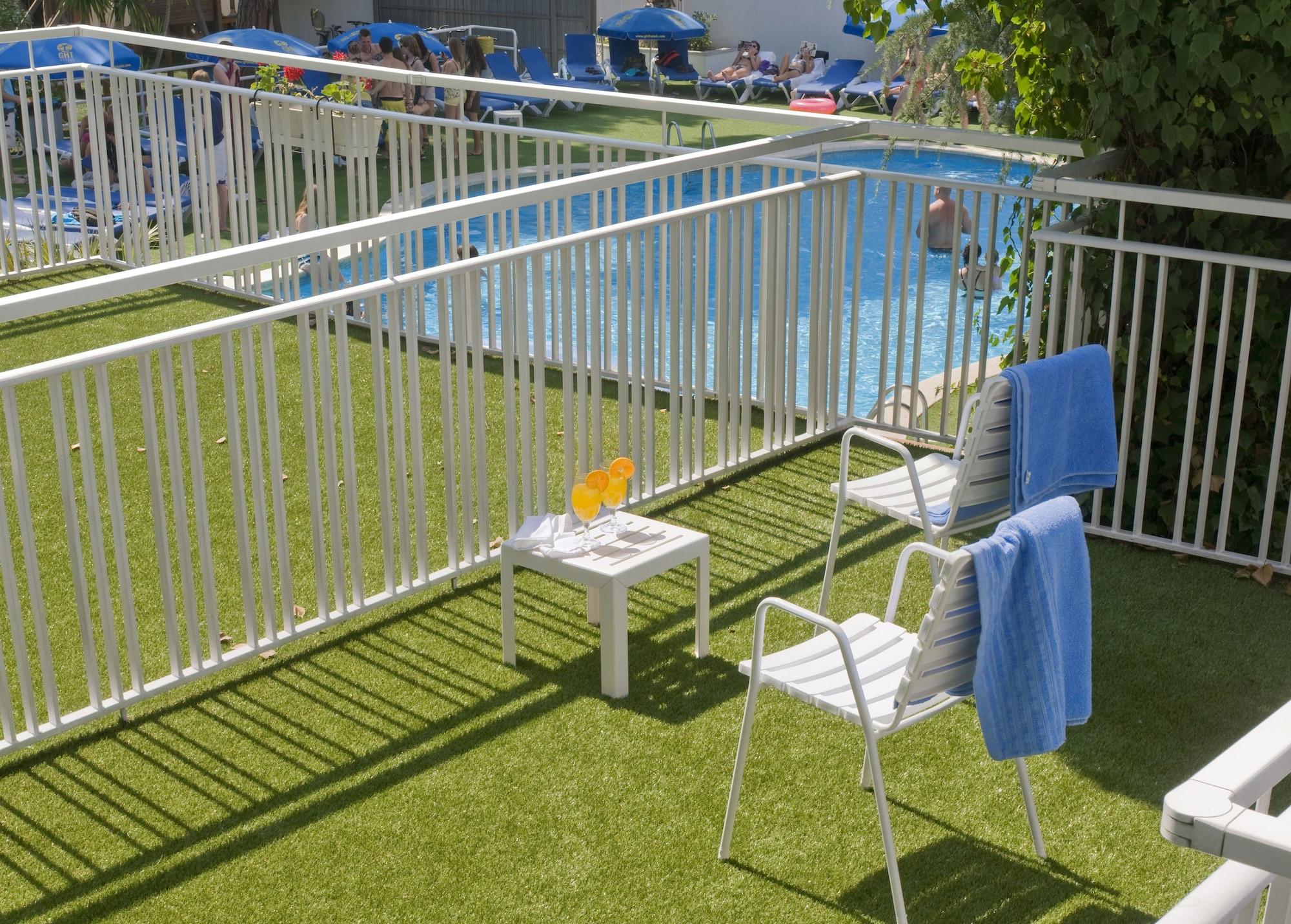 GHT Balmes, Hotel-Aparthotel&SPLASH Calella Eksteriør billede