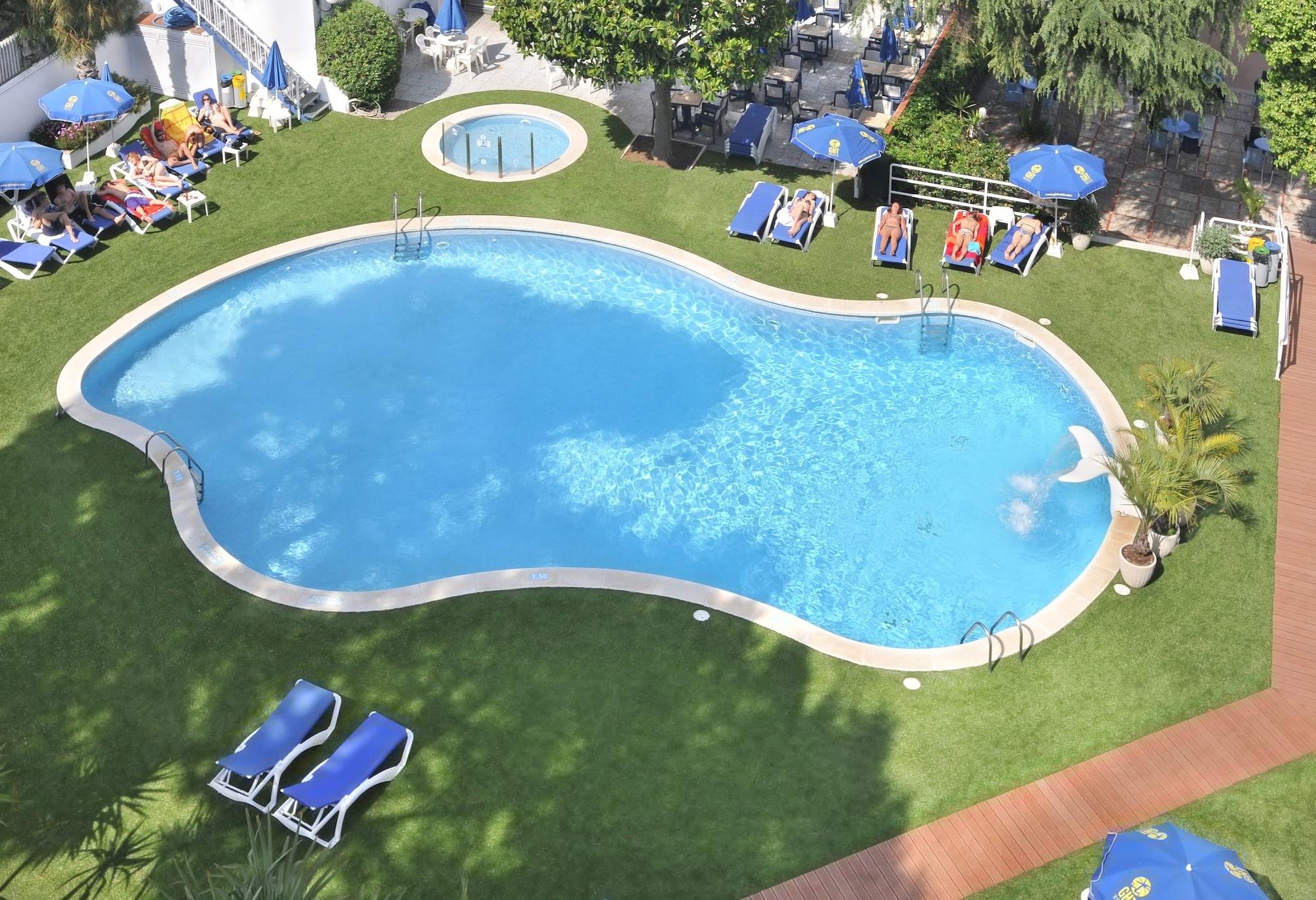 GHT Balmes, Hotel-Aparthotel&SPLASH Calella Eksteriør billede