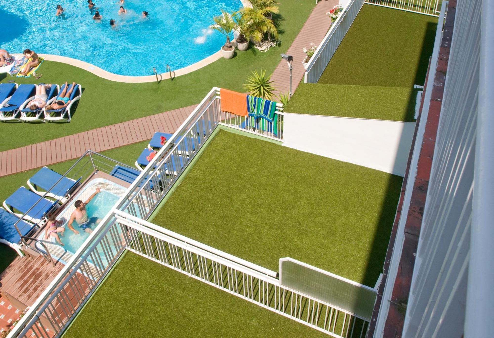 GHT Balmes, Hotel-Aparthotel&SPLASH Calella Værelse billede